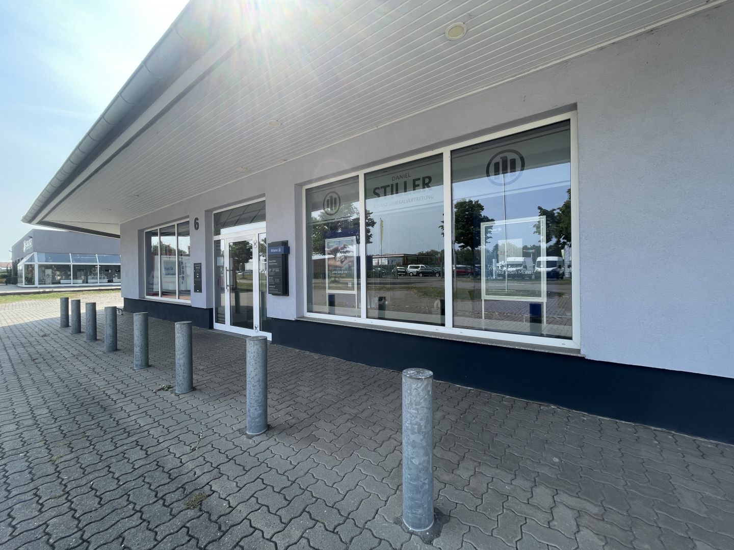 Spannende Gewerbe-Immobilie in Zerbster Toplage - Außenansicht